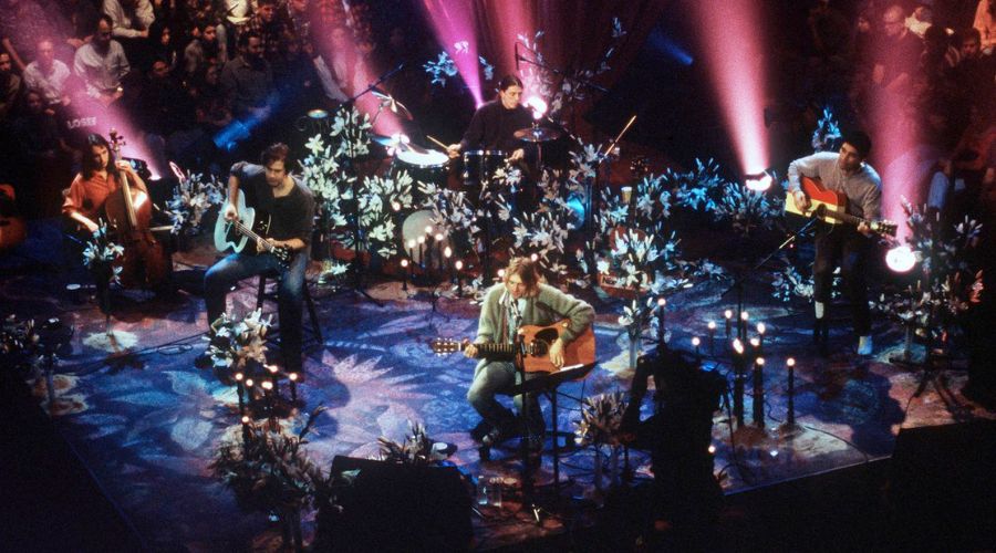 Amazon.com: Nirvana: MTV Unplugged in New York : Nirvana
